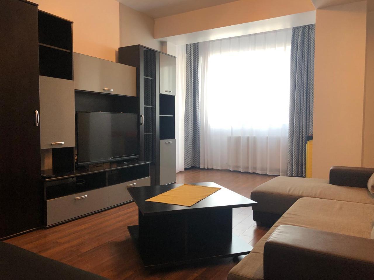 Apartament Summerland Мамая Екстериор снимка